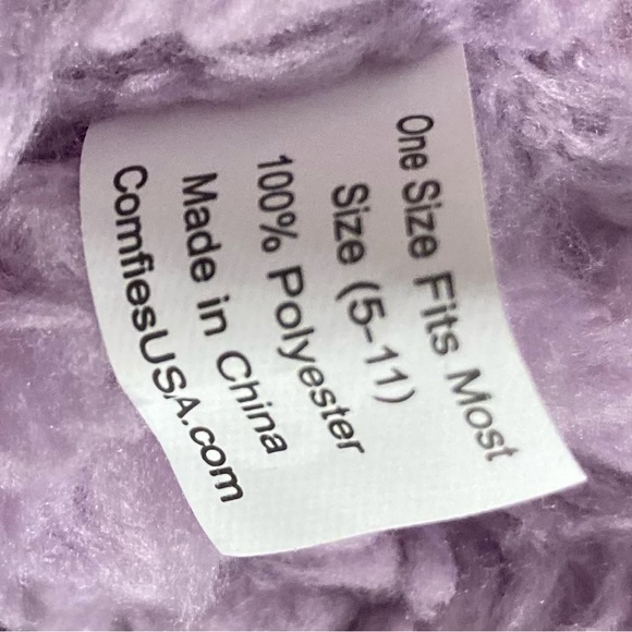 Comfies Slippers fit sizes 5-11 NEW; Cavalier King Charles spaniel - Picture 6 of 7